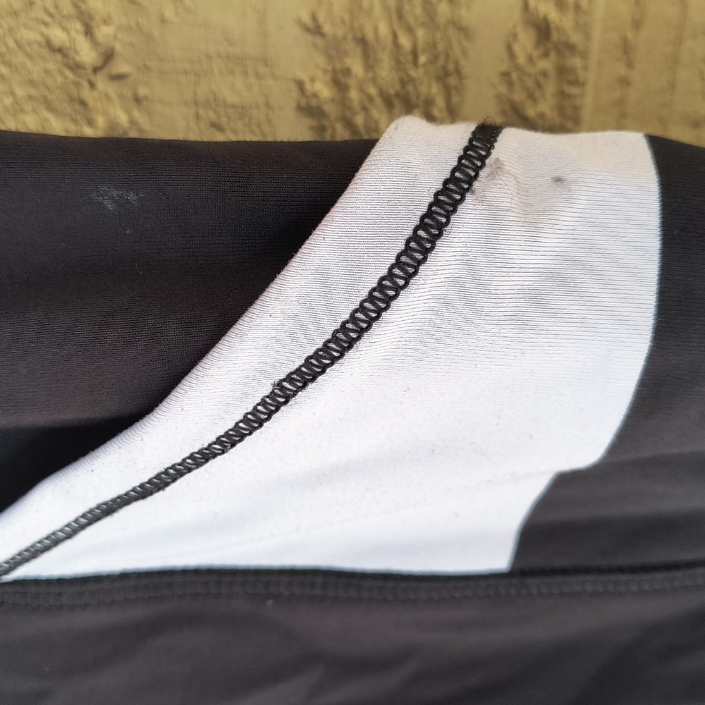 Lululemon Rare 2014 Seawheeze legging - Picture 3 of 11